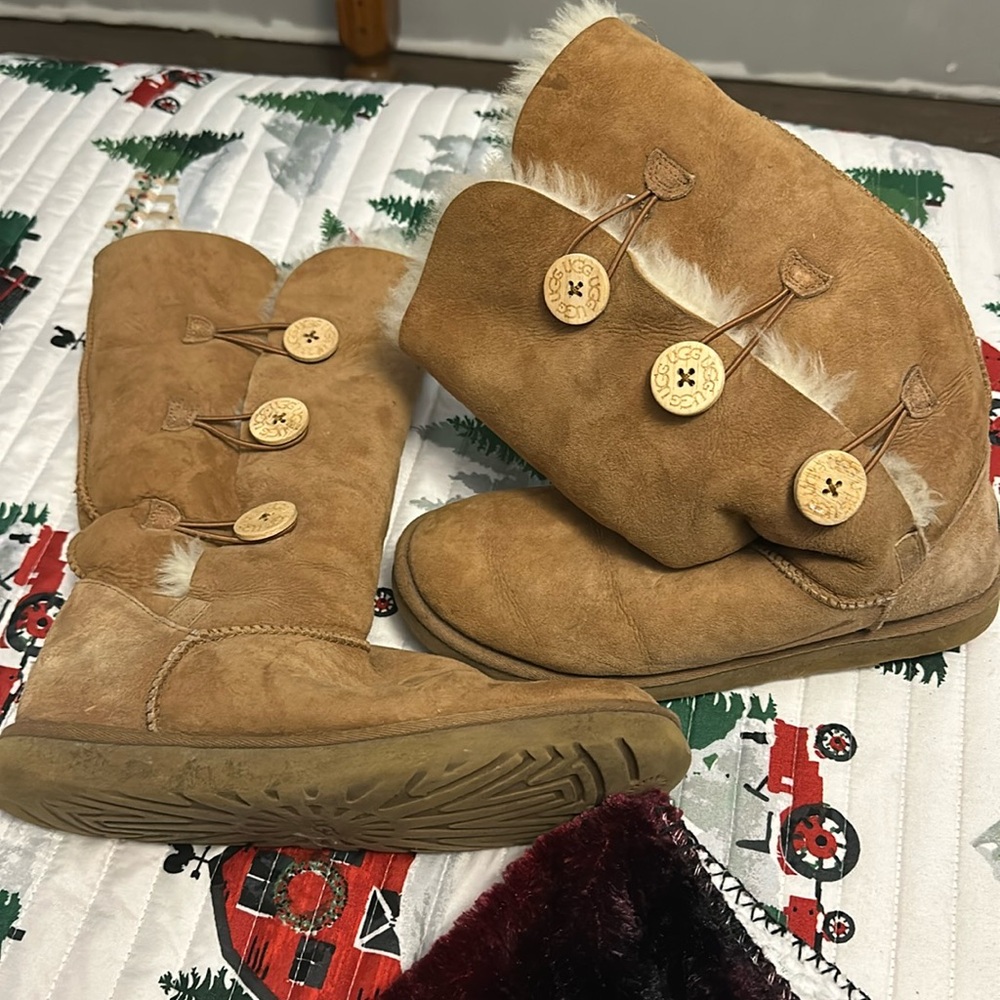 UGG Bailey button tall boots women’s size 10